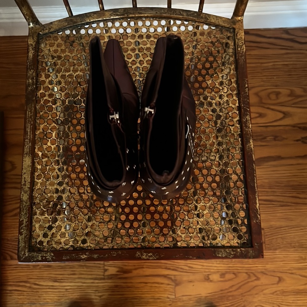 BCBGIRLS Purple Pearl Metallic Stiletto Boot - Picture 8 of 11